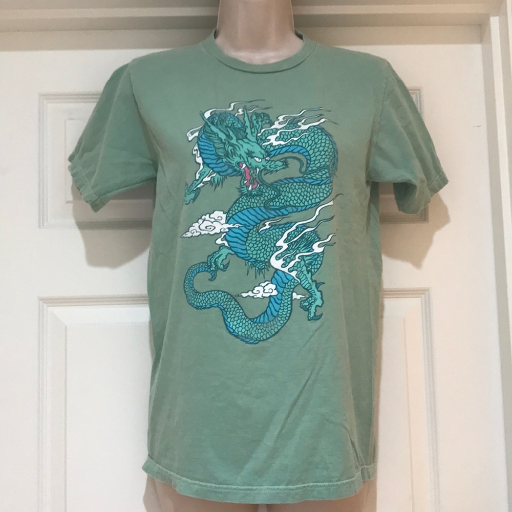 EUC Like New Mighty Fine Dragon Tee Size S